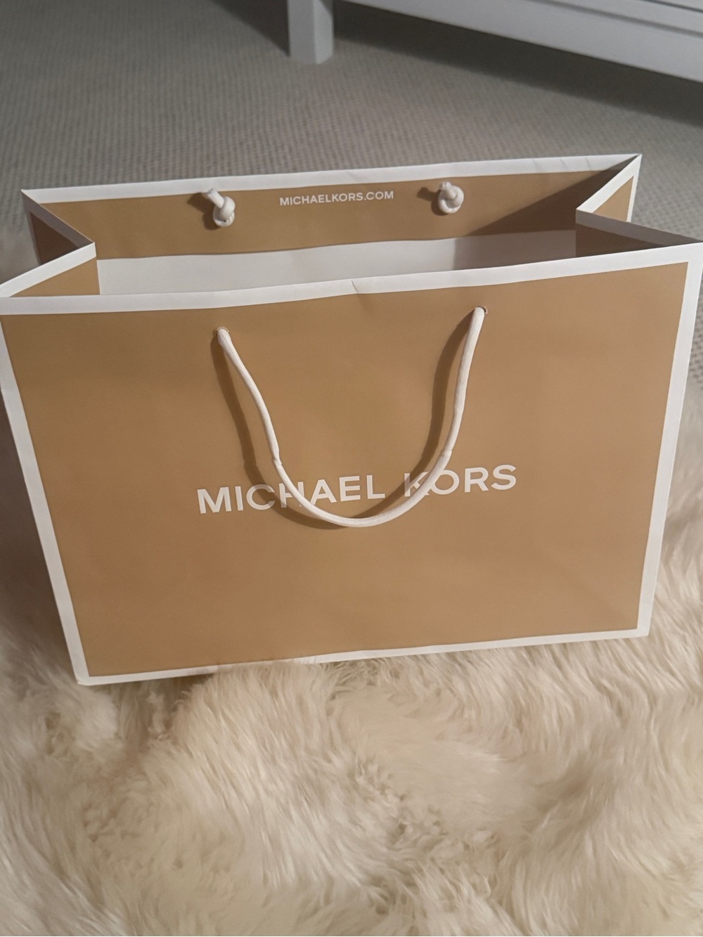 Michael Kors Beige and White Paper Shopping Bag